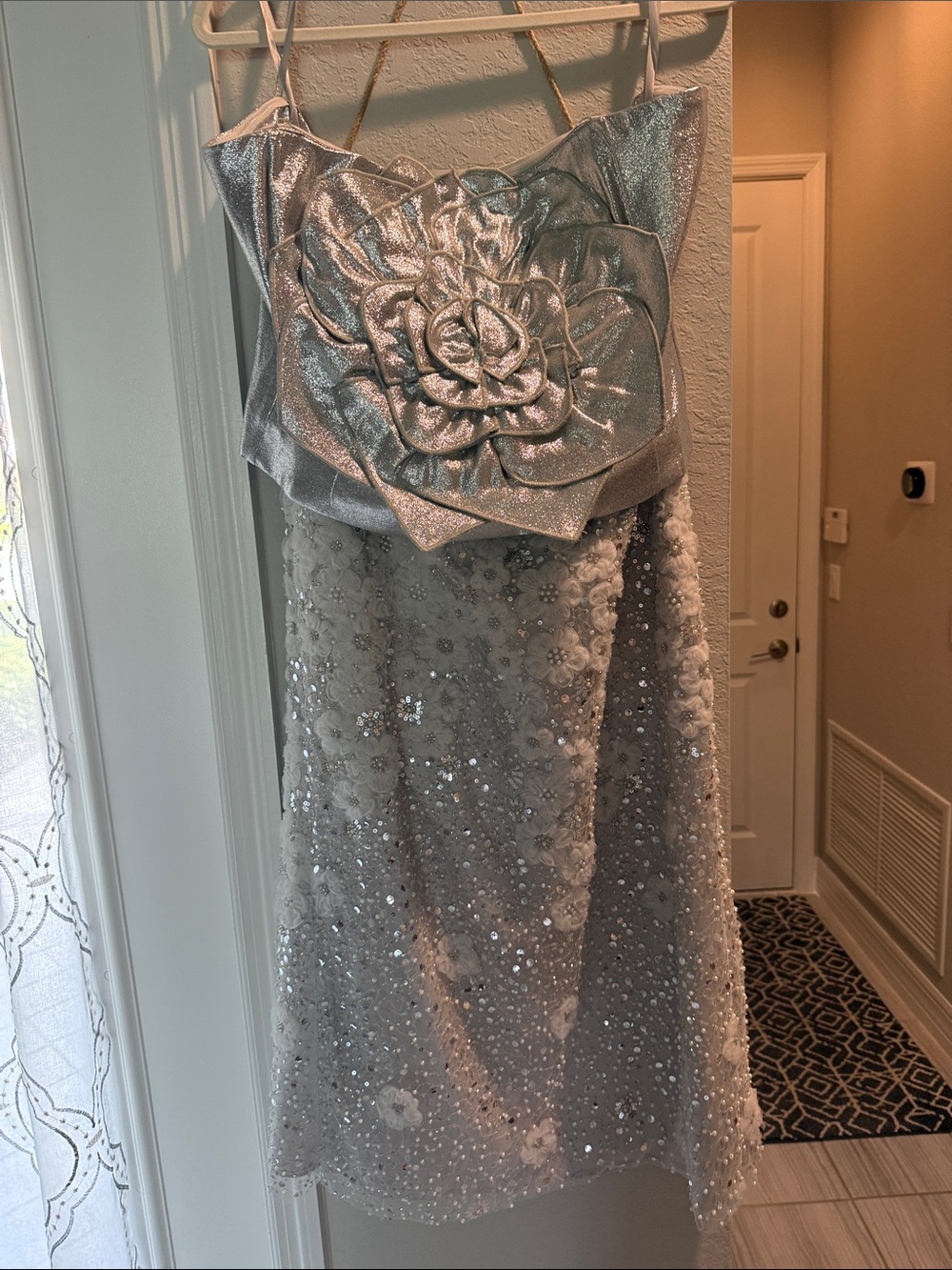 Marchesa Silver Floral Embellished Cocktail Dress